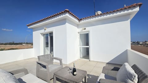 House | 3 bedrooms, soundproofing