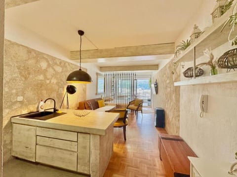 Comfort Studio, Balcony, Sea View | Soundproofing, free WiFi