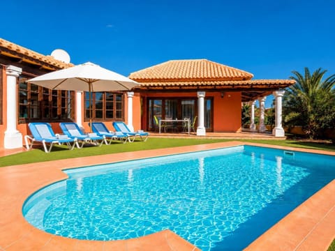 Beautiful villa with private pool and terrace