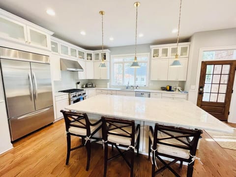 House, Multiple Beds, Balcony, Garden View | Private kitchen | Coffee/tea maker