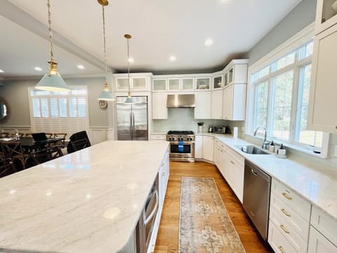 House, Multiple Beds, Balcony, Garden View | Private kitchen | Coffee/tea maker