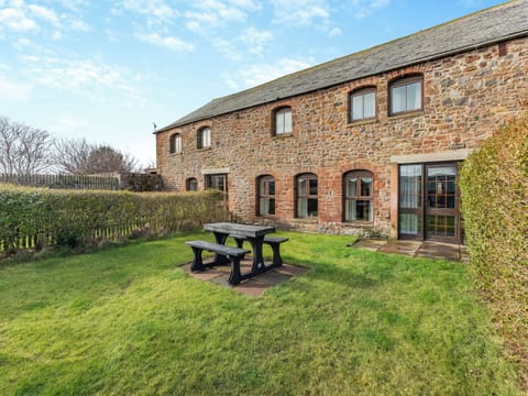 Exterior | Engine House - Dickinson Place Holiday Cottages, Allonby