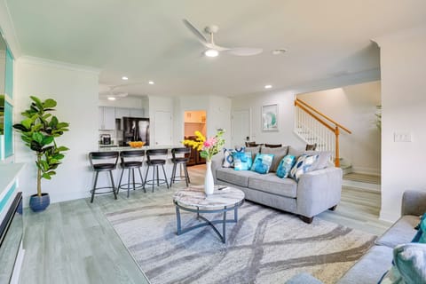 Carolina Beach Vacation Rental | 2BR | 2.5BA | 1,111 Sq Ft | Stairs Required
