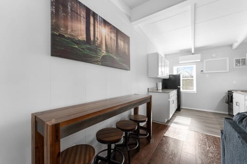 Condo, 2 Bedrooms | Interior