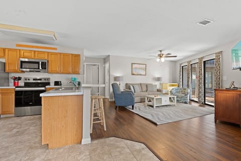 285 Payne Street, #12