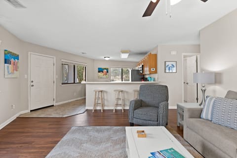 285 Payne Street, #12