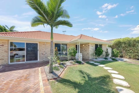 56 Whalley, spacious exterior