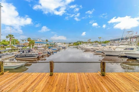 dock view