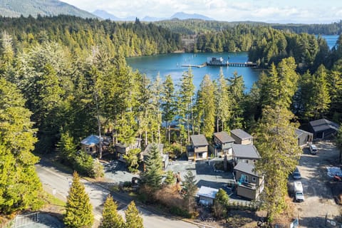 South Swell Cabins-9 cabin retreat