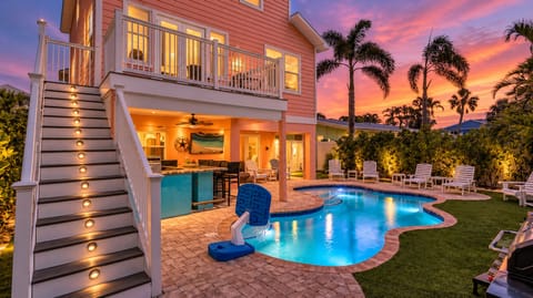 Heated Saltwater Pool