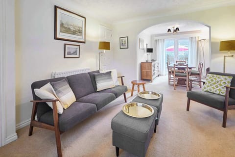Homewood, Alnwick - Host & Stay