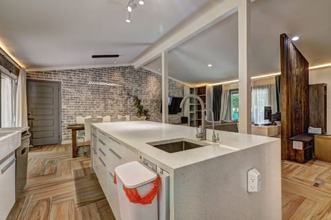 Drinking station prep in the corner