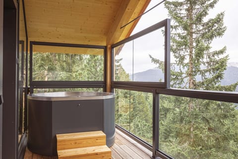 Chalet | Interior