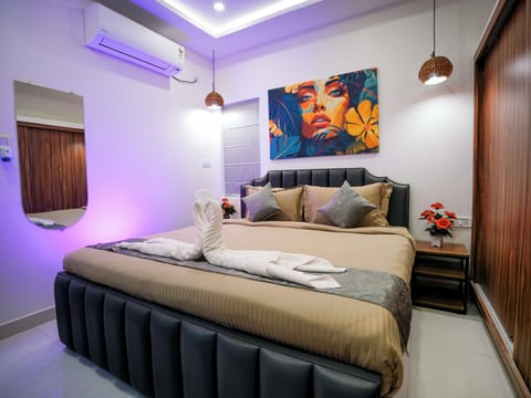 Egyptian cotton sheets, premium bedding, down comforters