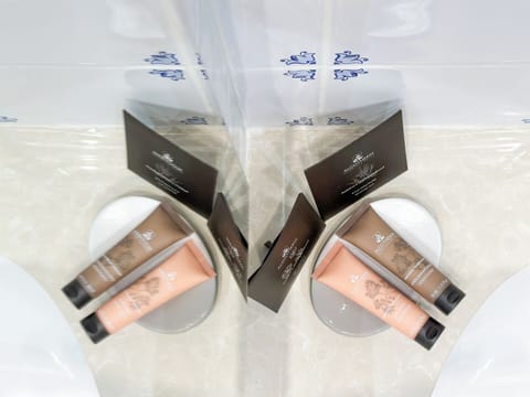 Hypo-allergenic bedding, in-room safe, desk, laptop workspace