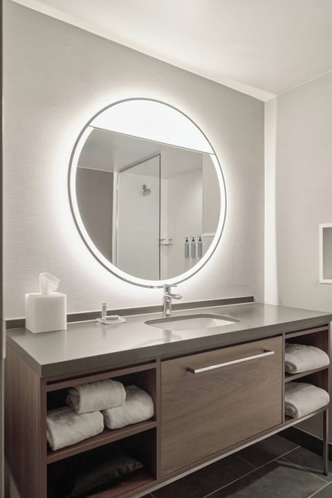 Room, 2 Queen Beds | Bathroom | Rainfall showerhead, free toiletries, hair dryer, towels