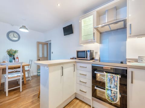 Kitchen | Bettys cottage, New Quay