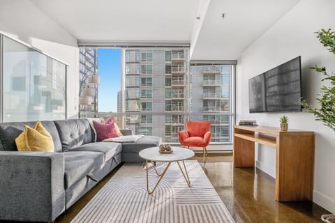 View our virtual tour here: https://youriguide.com/mos91_707_135_13_ave_sw_calgary_ab/