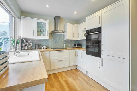 Hope Terrace, Amble - Host & Stay