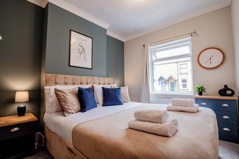 Mayfield House, Ashbourne - Host & Stay