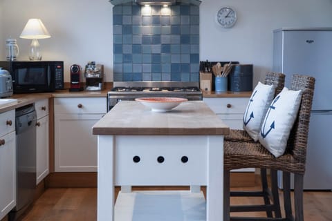 Ty Seren - 2 Bedroom Apt - Bayview Oxwich (6387)