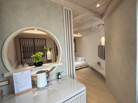 Family Room, Non Smoking | Soundproofing, free wired internet