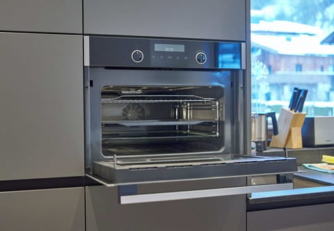 Comfort Apartment, 2 Bedrooms, Balcony, Mountain View | Private kitchen | Coffee/tea maker, electric kettle, toaster, freezer