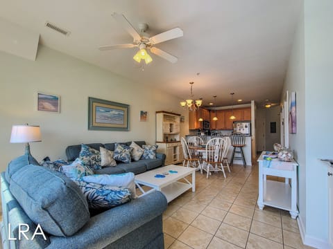 Living Room-05
