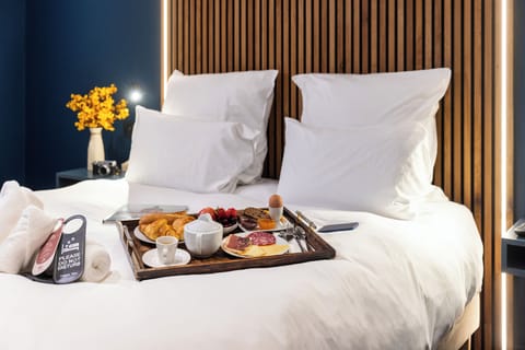 Superior Double Room | Egyptian cotton sheets, premium bedding, Select Comfort beds