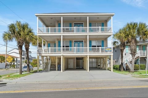 Have a Shellabration at the beach!