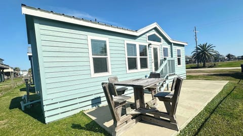 Brand New Modern Home Just Steps Away from the Beach!