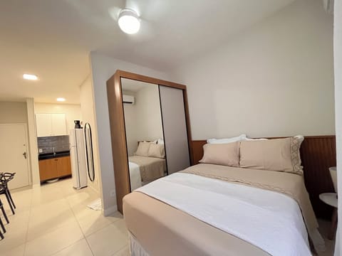 Comfort Studio | Laptop workspace, free WiFi