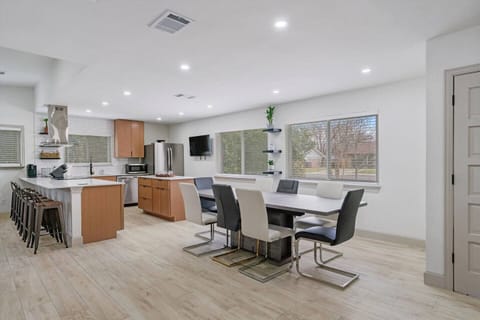 23ed1e58 55ad 483e a111 947b867edcfa