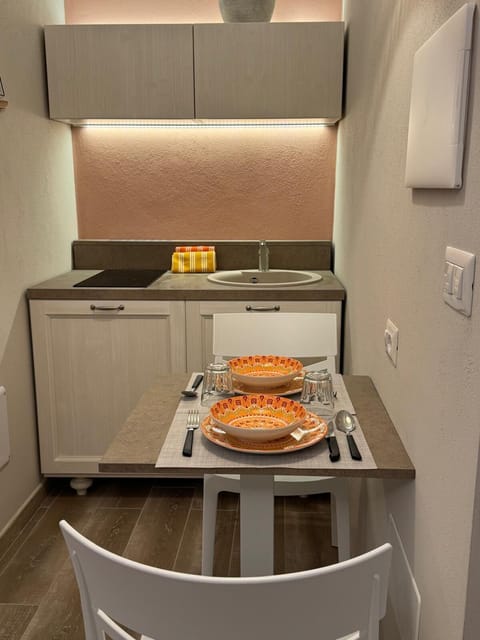 Apartment, 1 Double Bed, Kitchenette | Living area