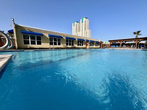 Incredible Pool