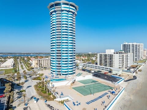 Building view with exterior amenities