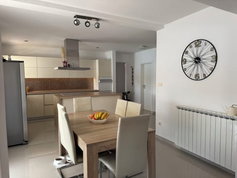 Apartment, Sea View | Living area