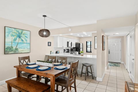 Dining area to gather