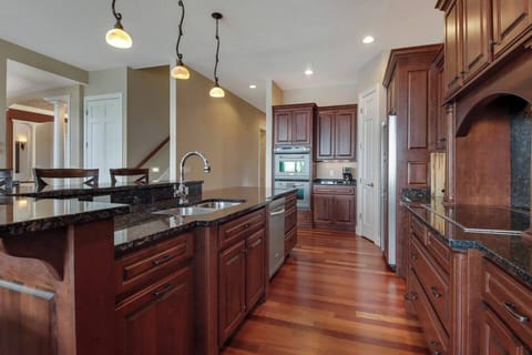 B6850f27 450f 4581 bc93 72ce9d391397