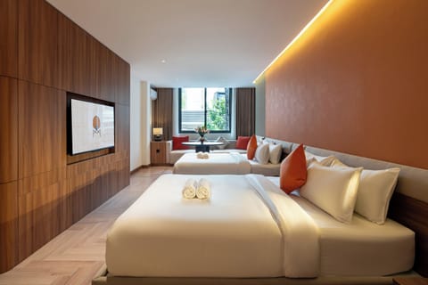 Family Suite | In-room safe, free WiFi, bed sheets