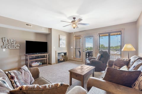 One Bedroom Unit - Living Room