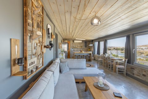 House, Smoking | 2 bedrooms