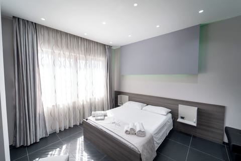 Standard Room, City View, Annex Building (Piazza Mercato 45) | Desk, laptop workspace, cribs/infant beds, free WiFi