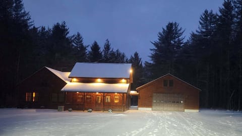 Pine View Retreat Winter Night Time