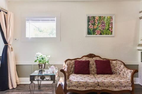 6d708410 8be3 416a b9a3 29f3221bd12f