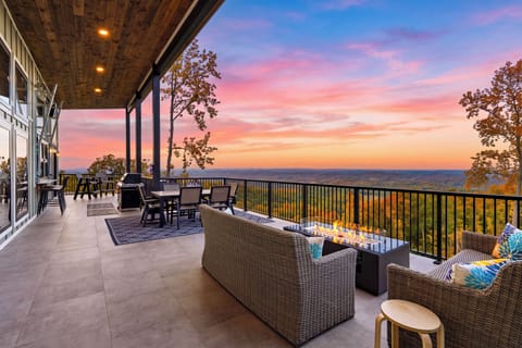 Fire pit on the expansive deck.