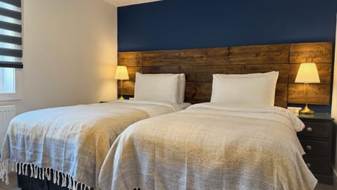 Twin Beds or Super King