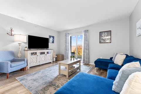 Plush seating and a bright, airy layout make this space perfect for family downtime. Whether sharing coffee or relaxing after adventuring, you’ll love the tranquil, `away-from-it-all` atmosphere of our quiet community
