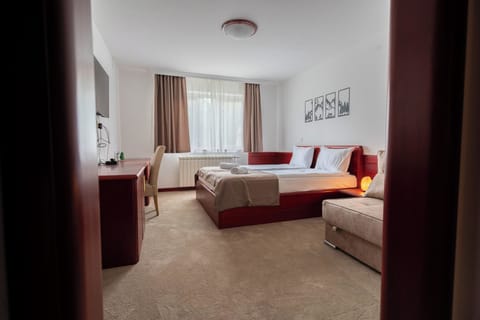 Comfort Triple Room, Mountain View | Desk, laptop workspace, free WiFi