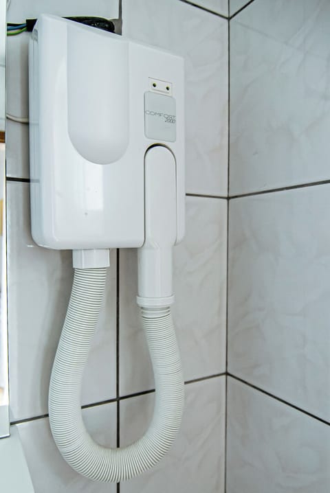 Free WiFi, wheelchair access